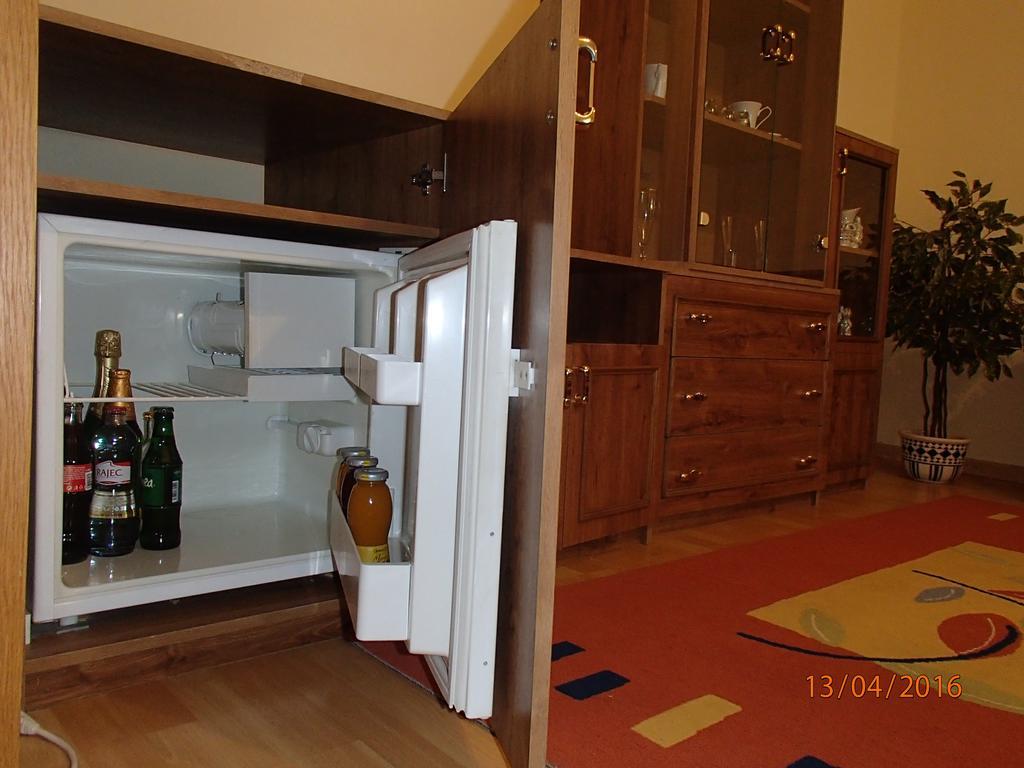 Pension Magnolia Trenčín Extérieur photo